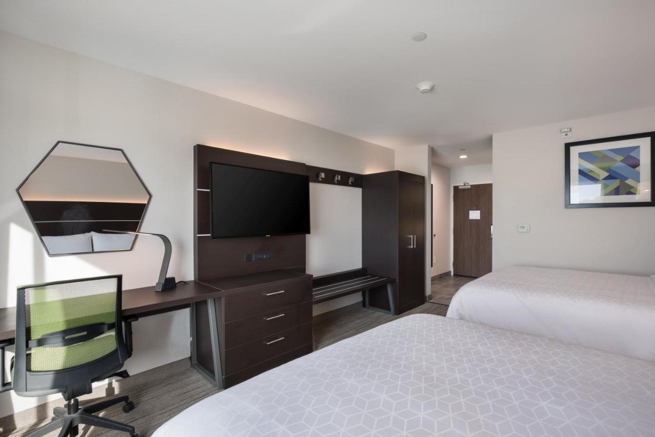 Holiday Inn Express & Suites Chicago - Hoffman Estates By Ihg Экстерьер фото